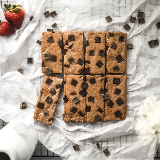 Chocolate Cookie Dough Protein Bars