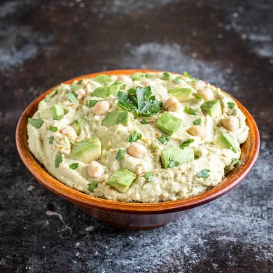 Creamy Avocado Hummus
