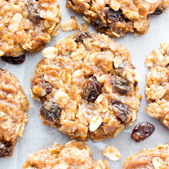 No Bake Chewy Oatmeal Raisin Cookie