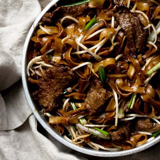 Beef Chow Fun (Beef Ho Fun)