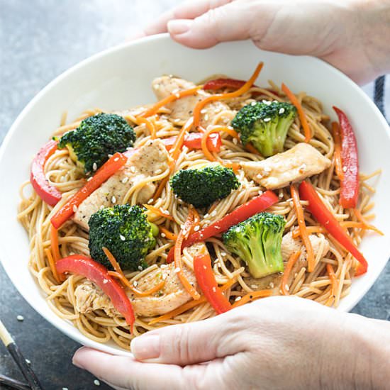 chicken & broccoli lo mein