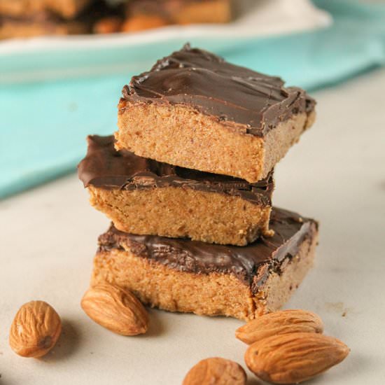 Low Carb Keto Protein Bars