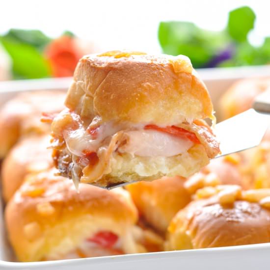 Kentucky Hot Brown Sliders