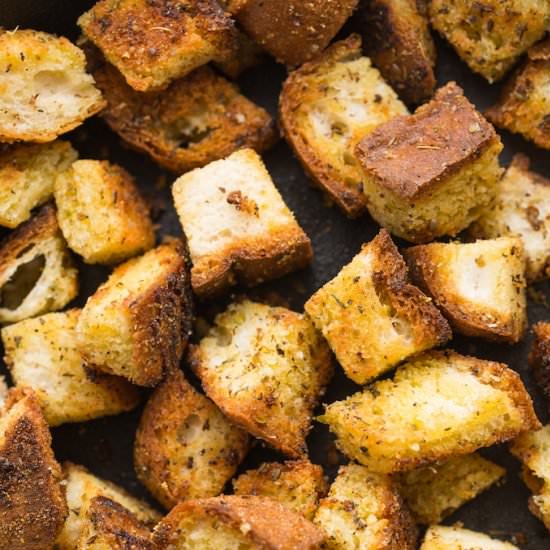 Homemade Gluten Free Croutons