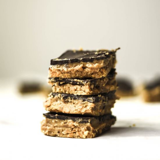 No-Bake Raw Vegan Snickers Bars