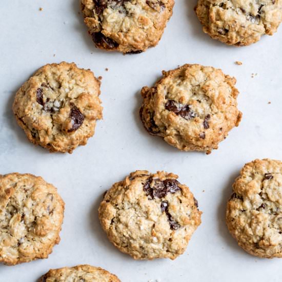 Chocolate tahini oatmeal cookies
