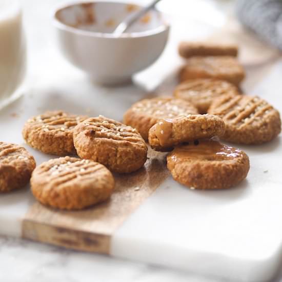 Healthy Sesame Tahini Cookies