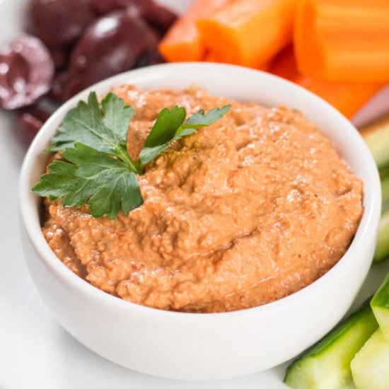 Low FODMAP Red Pepper & Walnut Dip