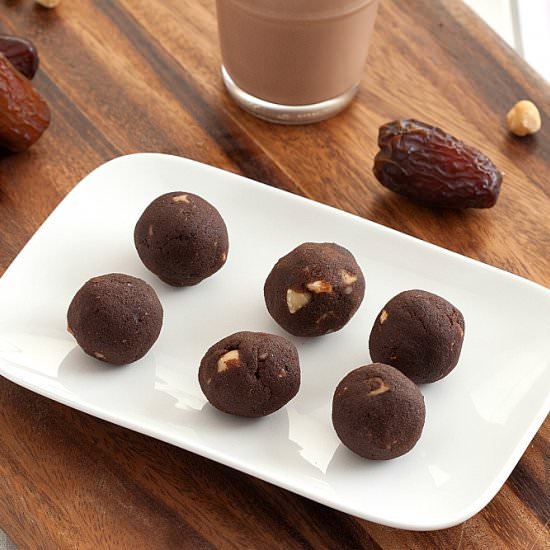 Vegan Chocolate Hazelnut Truffles