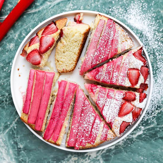 Strawberry-Rhubarb Skillet Cake