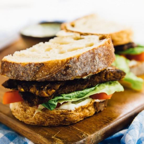 Tempeh Bacon BLT Sandwich