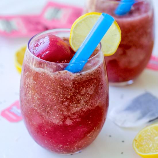Healthy Raspberry Chia Lemonade