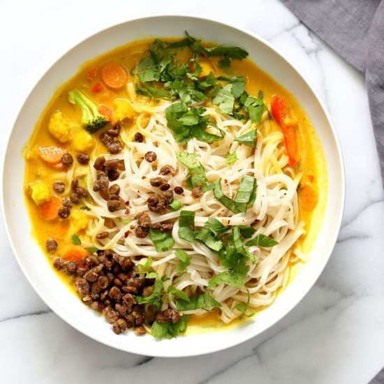 Curry Ramen with Miso Lentils