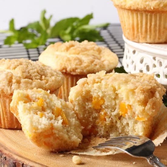 PEACH CREAM CHEESE MUFFINS