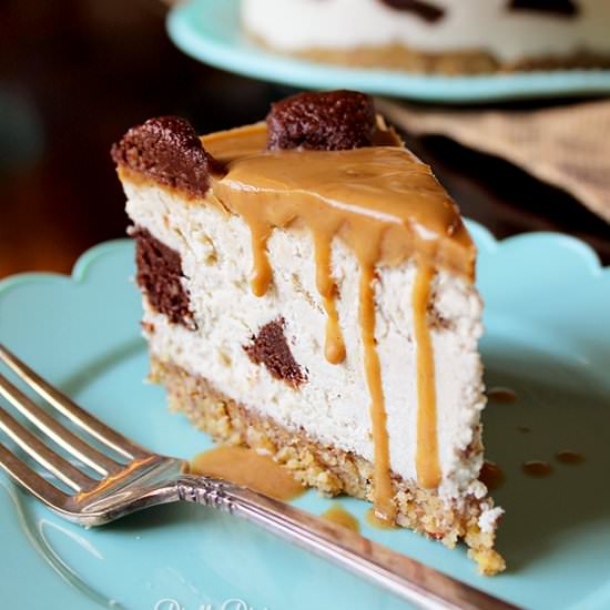 Caramel Brownie Chunk Cheesecake
