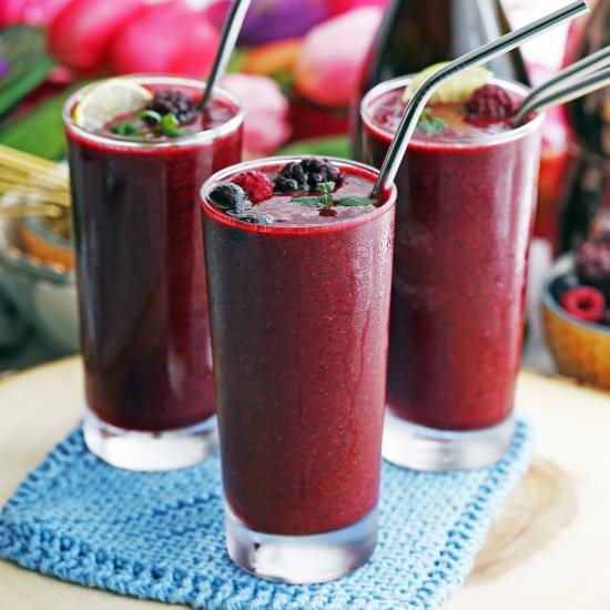 Mixed Berry Prosecco Wine Slushies