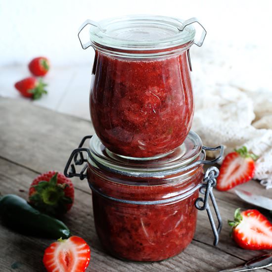 Jalapeño and Strawberry Chutney