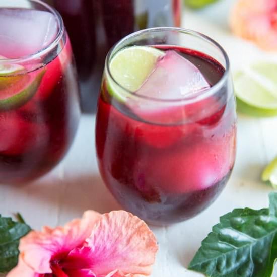 Agua de Jamaica (Hibiscus Tea)