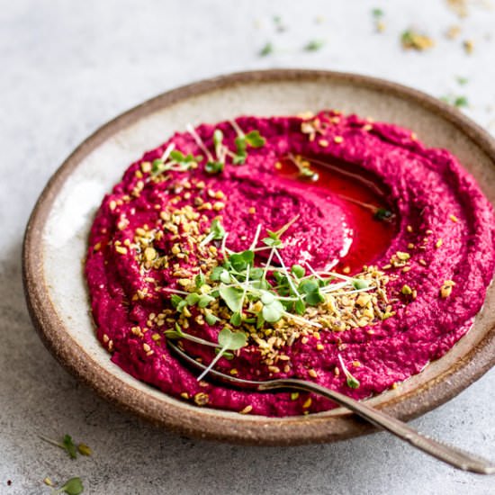 Roasted beet hummus