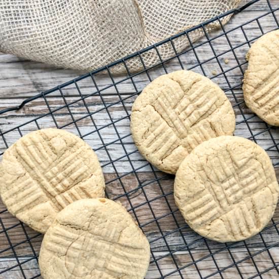 Soft & Chewy Peanut Butter Cookies