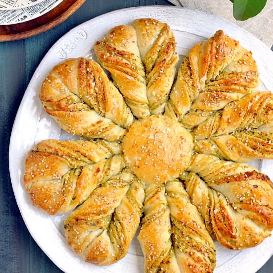 Star Bread with Green Onion Pesto
