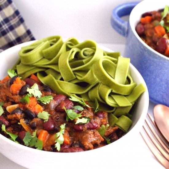 BEAN AND BEEF IN A TIKKA MASALA SAUCE