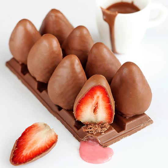 Chocolate covered Strawberries bar
