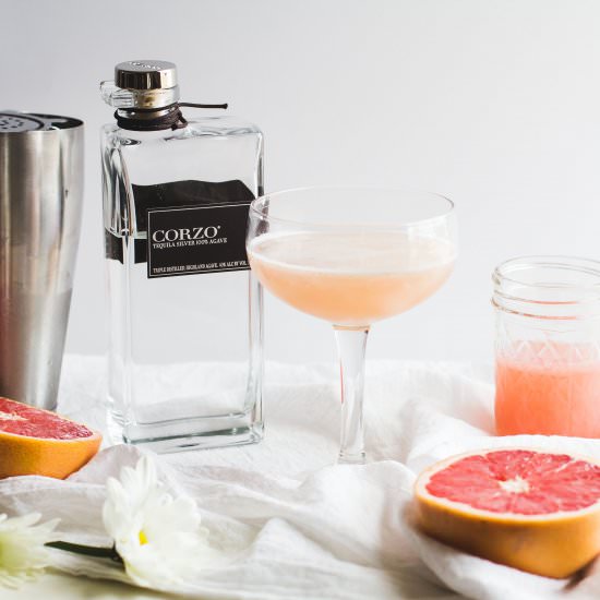 Grapefruit-Elderflower Cocktail