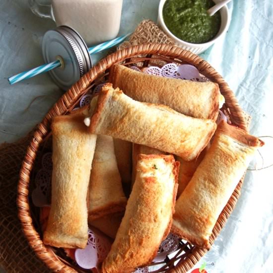 Baked Cottage Cheese Bread Rolls