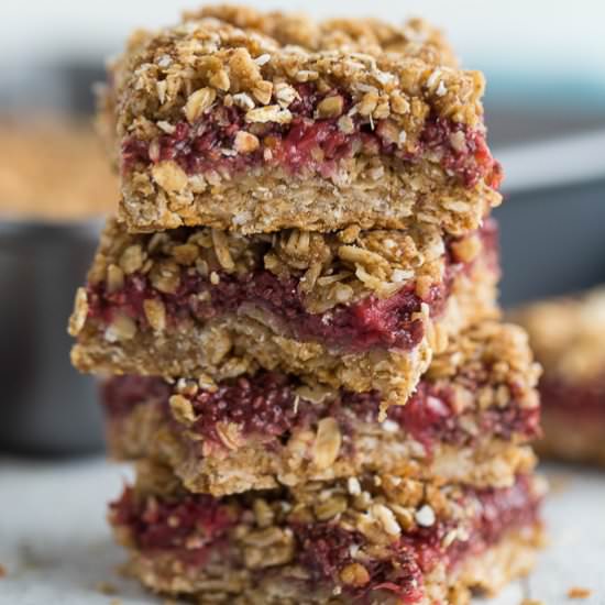 Strawberry Chia Jam Oat Bars