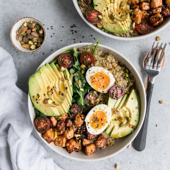 Quinoa Bowls with Sesame Tofu