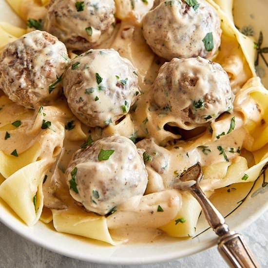Swedish Meatballs w/ Mushroom Sauce
