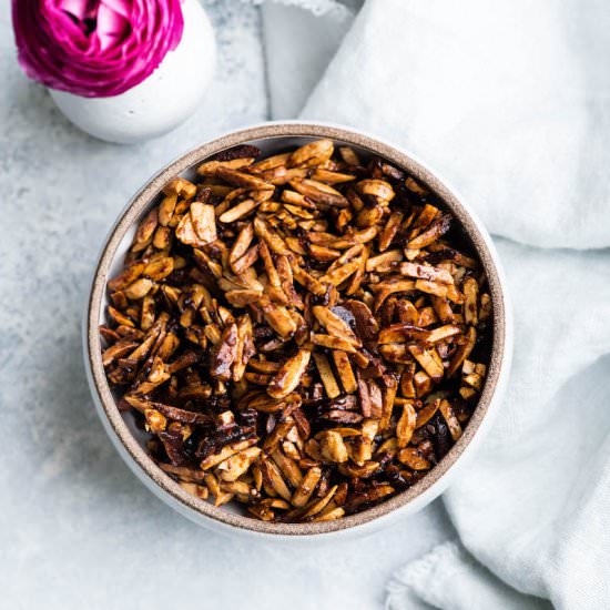 Easy Candied Almonds (Stovetop)