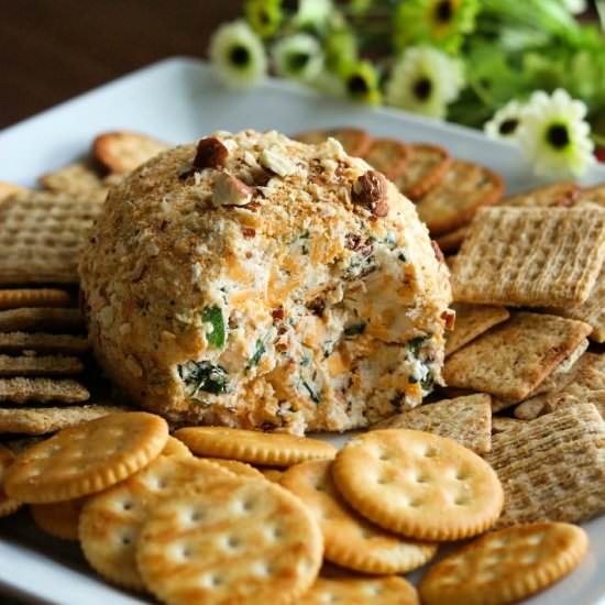 Jalapeno Popper Cheese Ball
