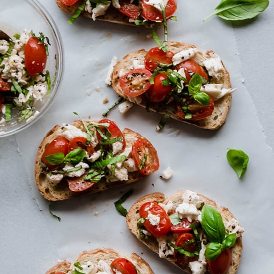 Easy Warm Bruschetta