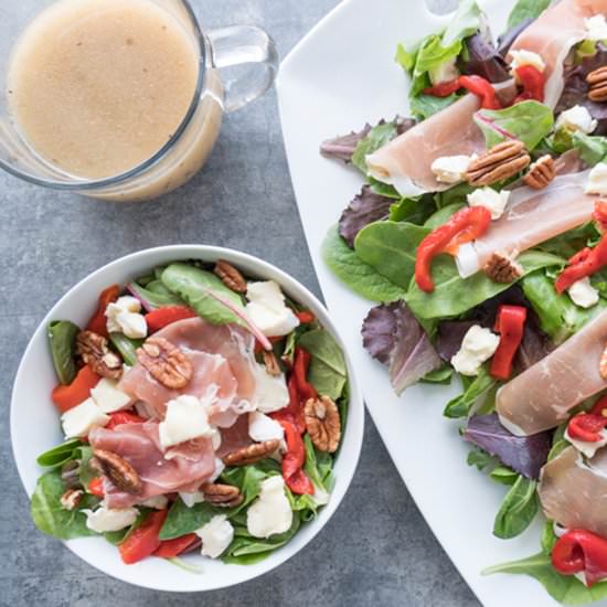 BRIE AND PROSCIUTTO SALAD