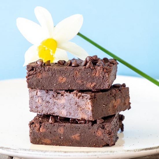 GF Chickpea Date Fudge Brownies