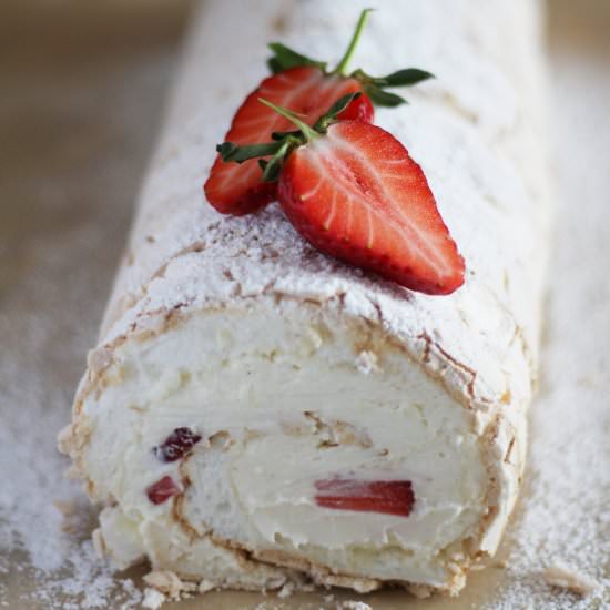 Strawberry meringue roulade