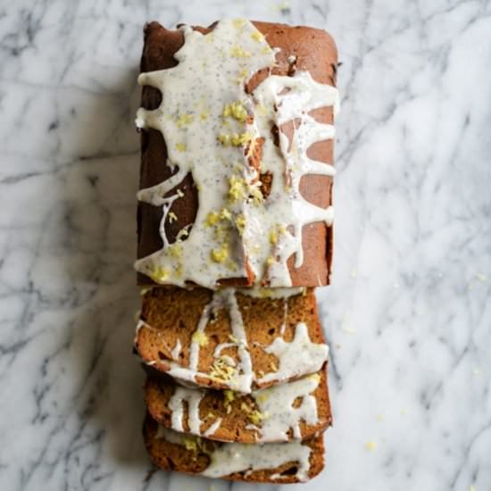 Lemon Poppy Seed Pound Cake