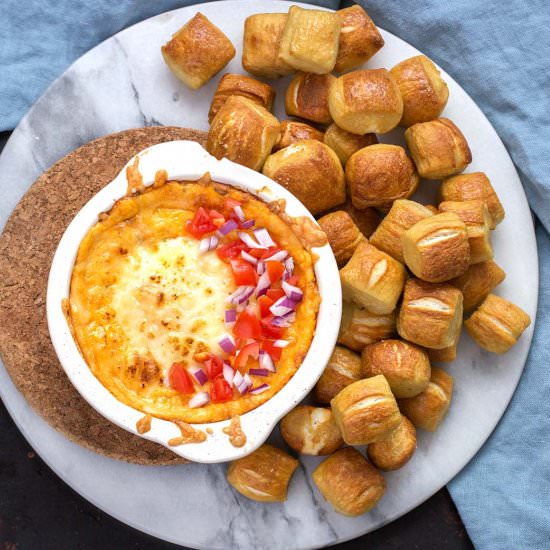 Pretzel Bites w/ Korean Cheese Dip