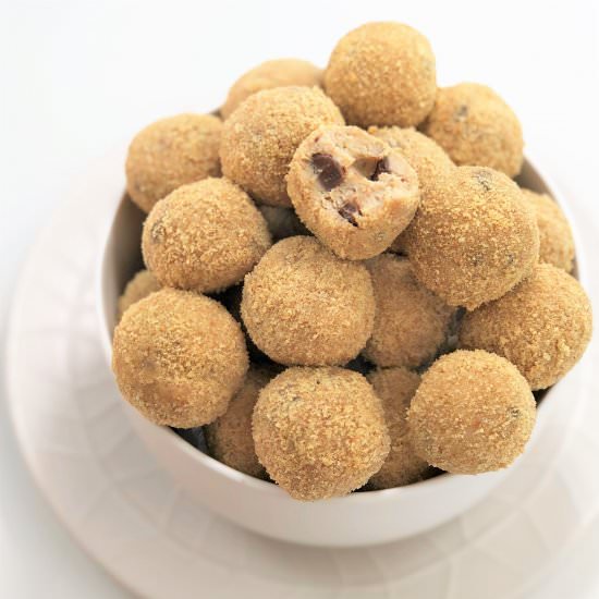 Cookie Dough Cheesecake Bites