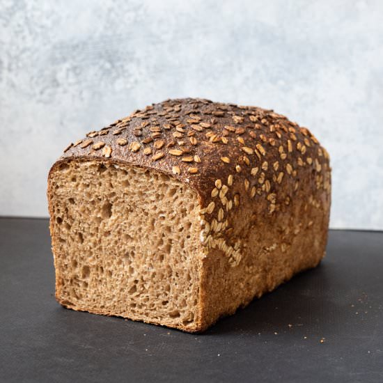 Whole Grain Wheat and Spelt Bread