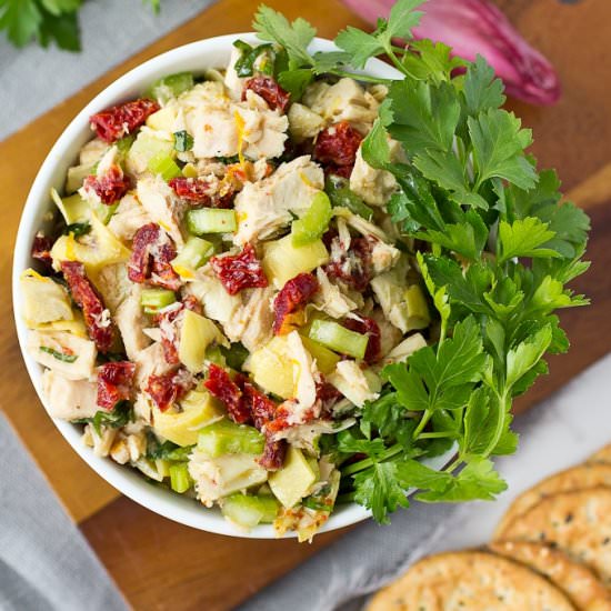 MEDITERRANEAN TUNA SALAD