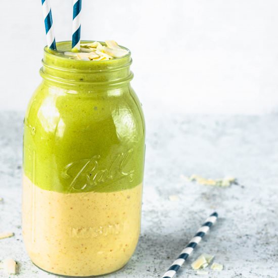 Peanut Butter Matcha Smoothies