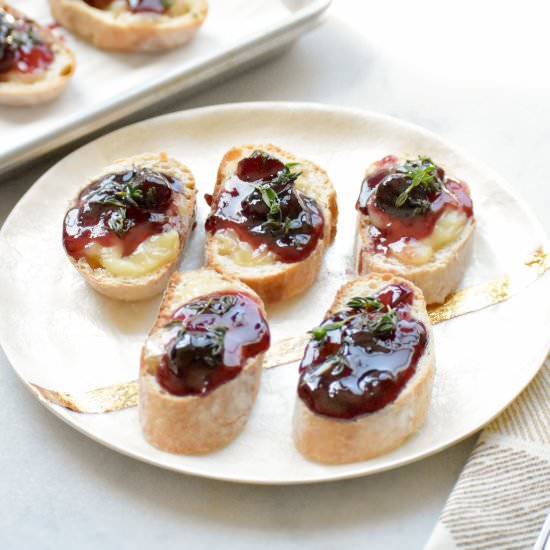 Brie and Cherry Jam Crostini