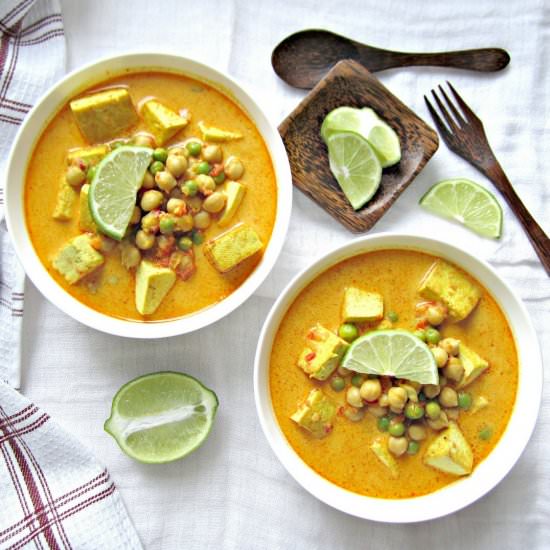 Tofu Chickpea Curry Soup