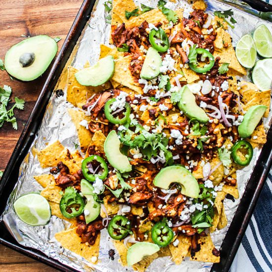 smoky pulled chicken nachos