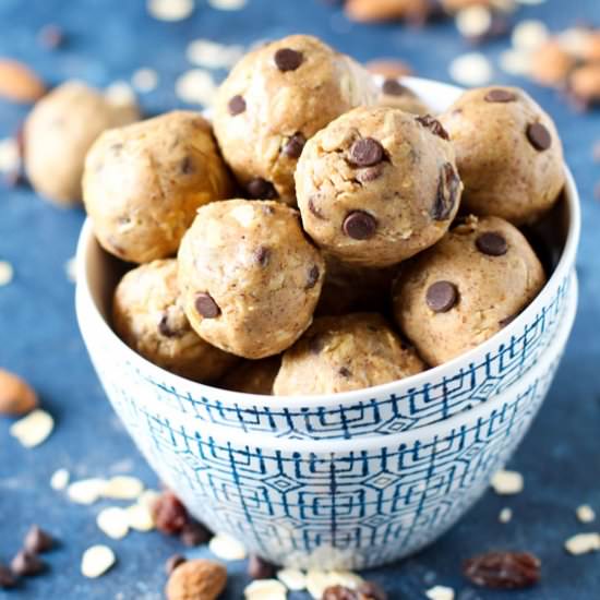 Trail Mix Energy Bites
