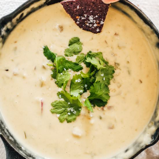 Green Chili Queso Dip