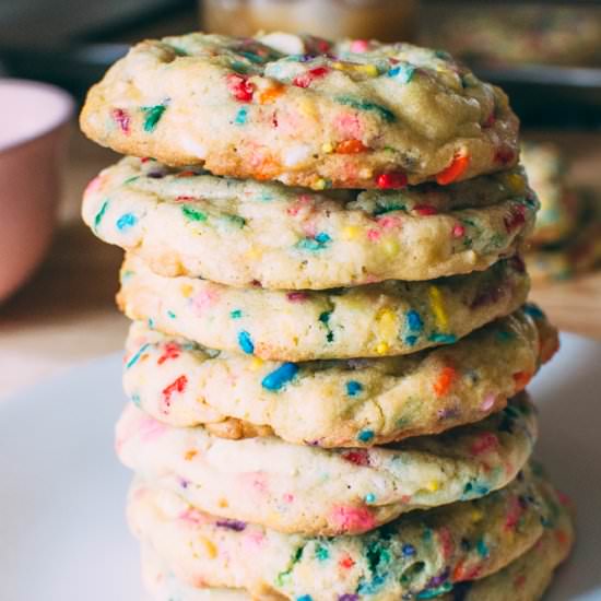 bakery style confetti cookies